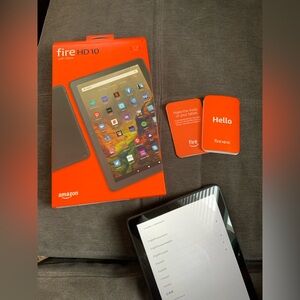 Amazon Fire HD10 (2021, 11th gen?) Tablet 32 GB 1080p